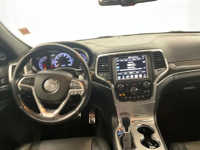 Photo of 2016 Bright White Clearcoat Jeep Grand Cherokee