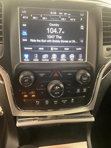 Photo of 2016 Bright White Clearcoat Jeep Grand Cherokee