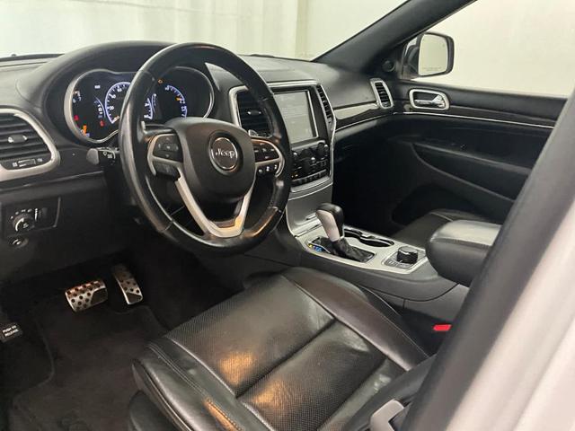 Photo of 2016 Bright White Clearcoat Jeep Grand Cherokee