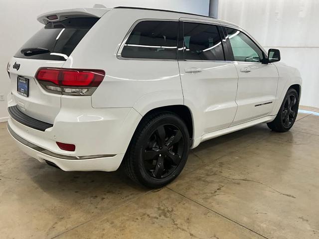 Photo of 2016 Bright White Clearcoat Jeep Grand Cherokee