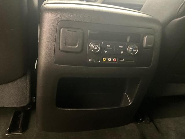 Photo of 2016 Iridescent Pearl Tricoat Chevrolet Tahoe