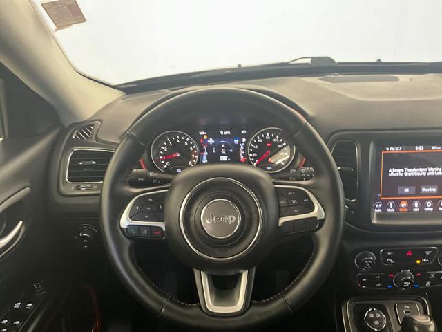 Photo of 2018 Diamond Black Jeep Compass