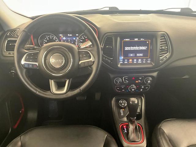 Photo of 2018 Diamond Black Jeep Compass