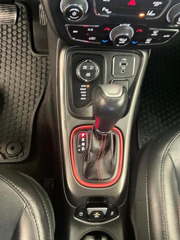 Photo of 2018 Diamond Black Jeep Compass