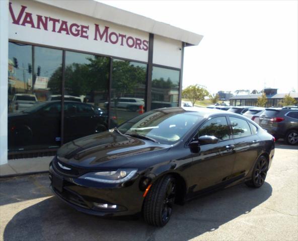 2015 Chrysler 200