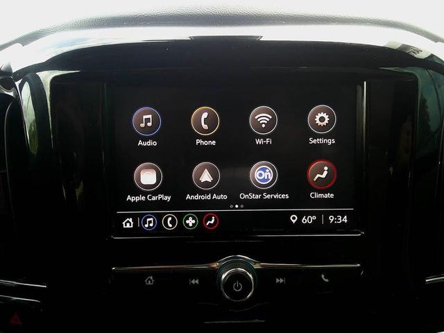 Photo of 2022 Mosaic Black Metallic Chevrolet Traverse