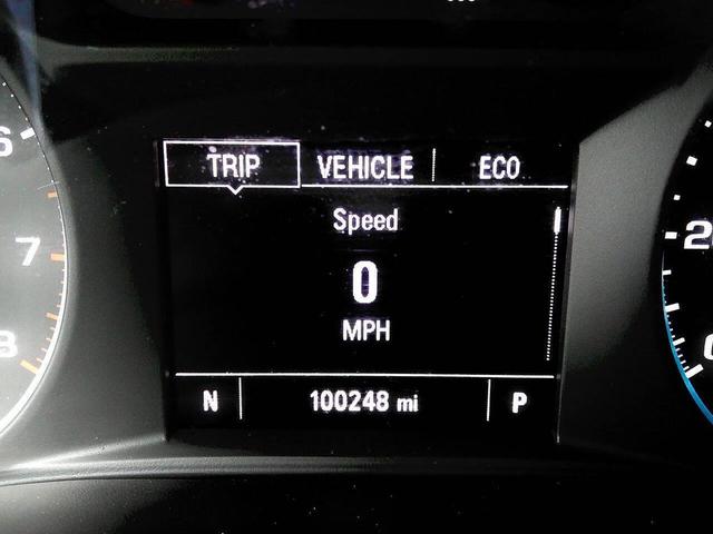 Photo of 2022 Mosaic Black Metallic Chevrolet Traverse