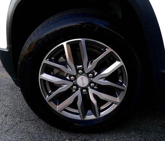 Photo of 2019 Summit White GMC Acadia