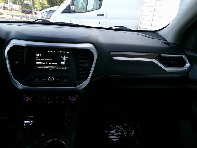 Photo of 2019 Summit White GMC Acadia