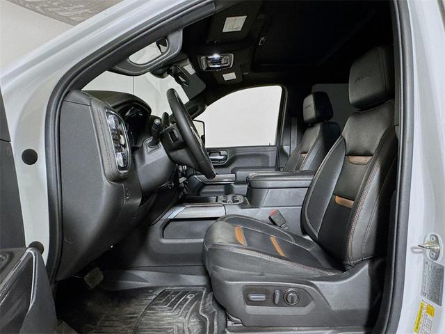 Photo of 2022 Summit White GMC Sierra 2500