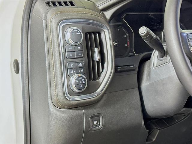 Photo of 2022 Summit White GMC Sierra 2500