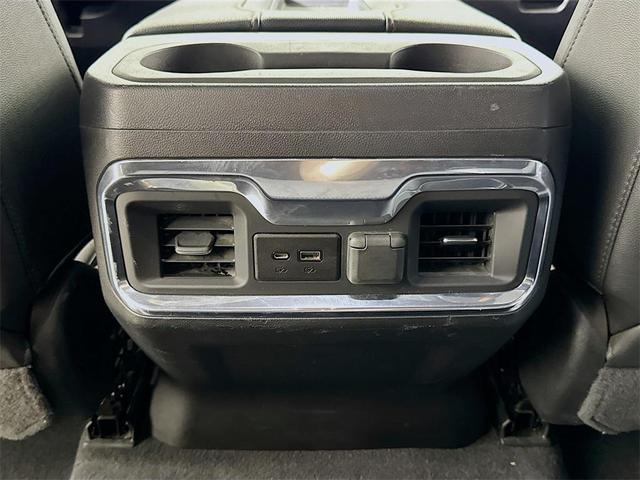 Photo of 2022 Summit White GMC Sierra 2500