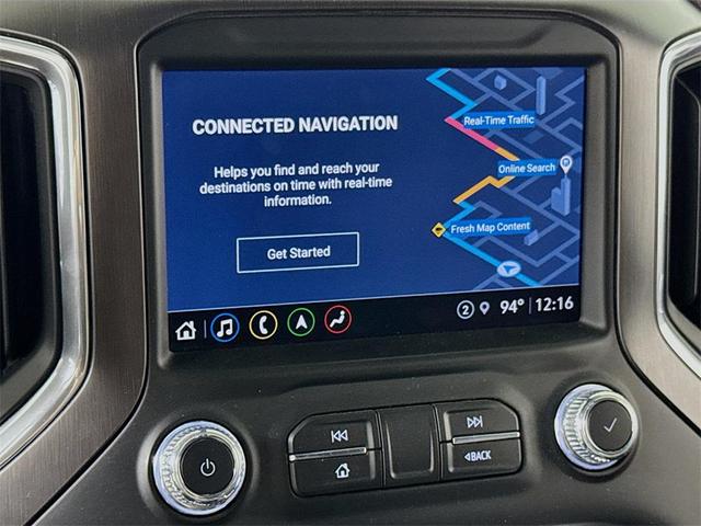 Photo of 2022 Summit White GMC Sierra 2500