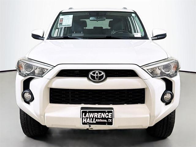Photo of 2018 Super White Toyota 4Runner