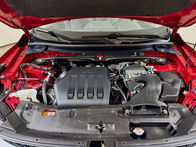 Photo of 2018 Rally Red Metallic Mitsubishi Eclipse Cross