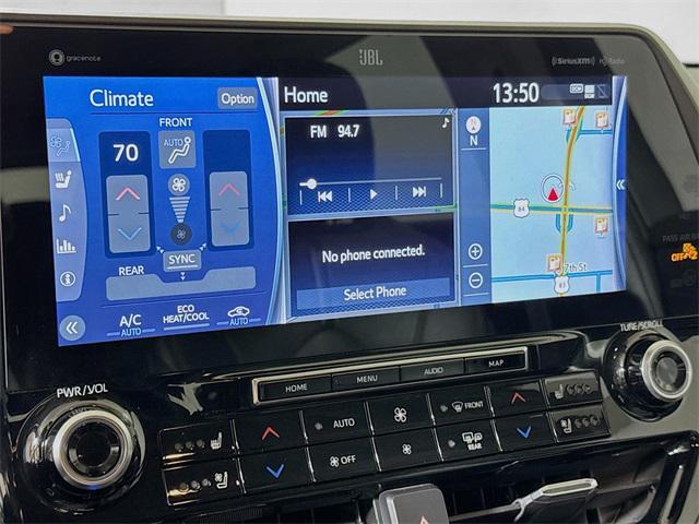 Photo of 2022 Ruby Flare Pearl Toyota Highlander