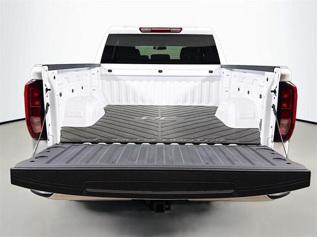 Photo of 2024 Summit White GMC Sierra 1500