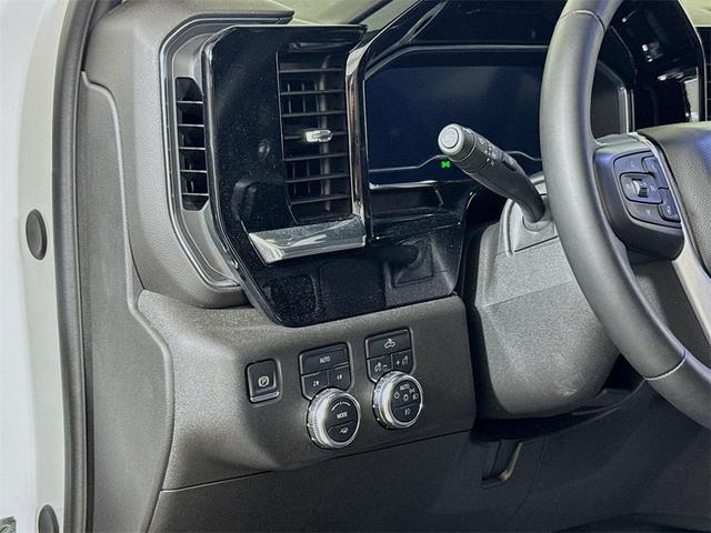 Photo of 2024 Summit White GMC Sierra 1500