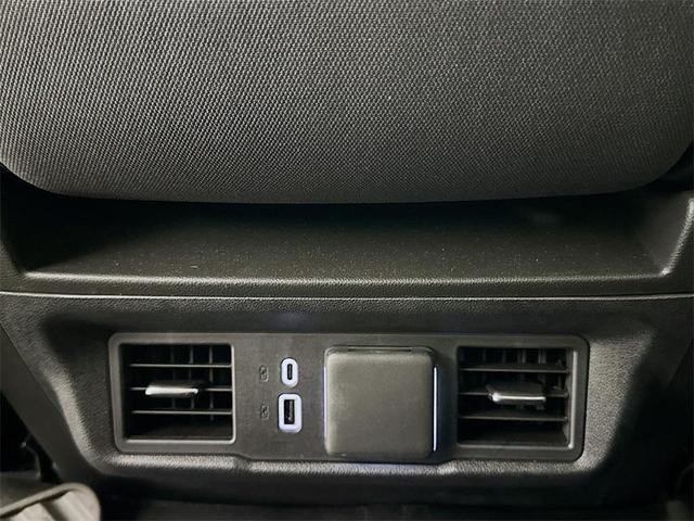 Photo of 2024 Summit White GMC Sierra 1500