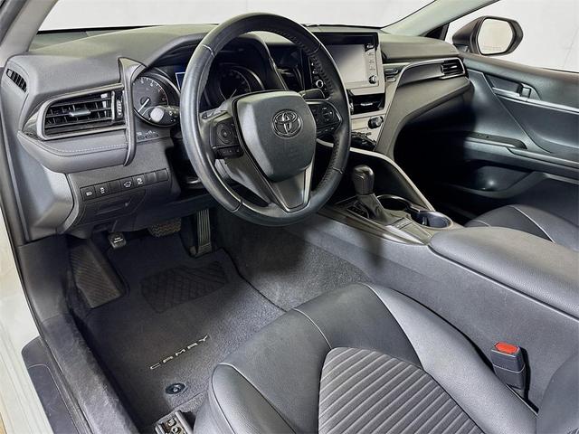 Photo of 2023 Ice Cap Toyota Camry