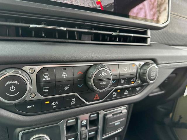 Photo of 2025 41 Jeep Wrangler