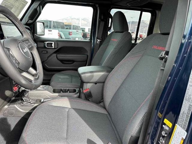 Photo of 2025 Fathom Blue Pearlcoat Jeep Gladiator
