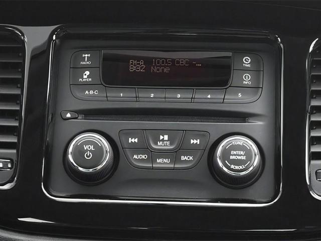 Photo of 2014 Bright White Clearcoat Dodge Dart