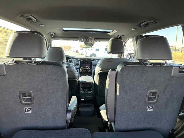 Photo of 2025 Silver Zynith Jeep Grand Cherokee L