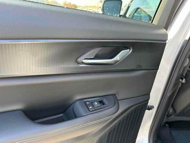 Photo of 2025 Silver Zynith Jeep Grand Cherokee L