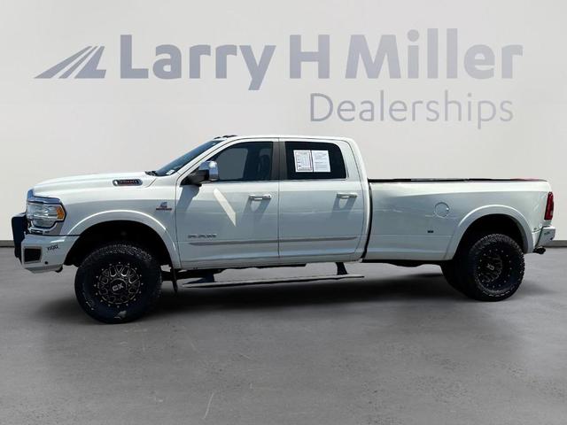 Photo of 2019 Pearl White RAM 3500