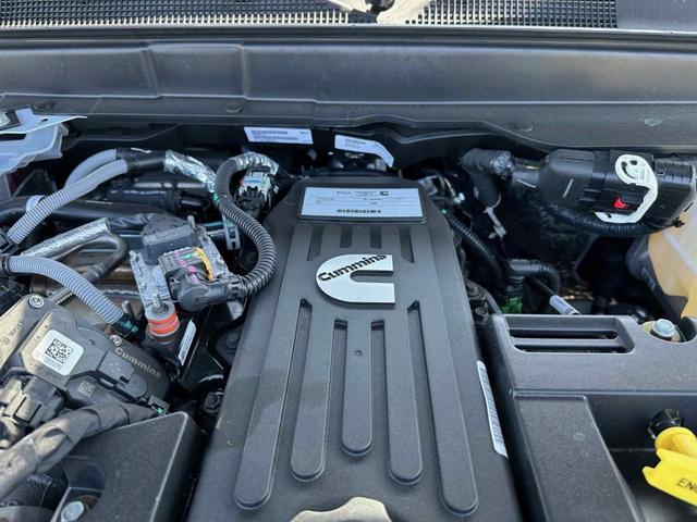 Photo of 2026 Bright White Clearcoat RAM 2500