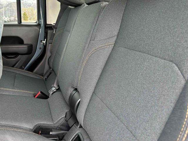 Photo of 2025 Anvil Clearcoat Jeep Gladiator