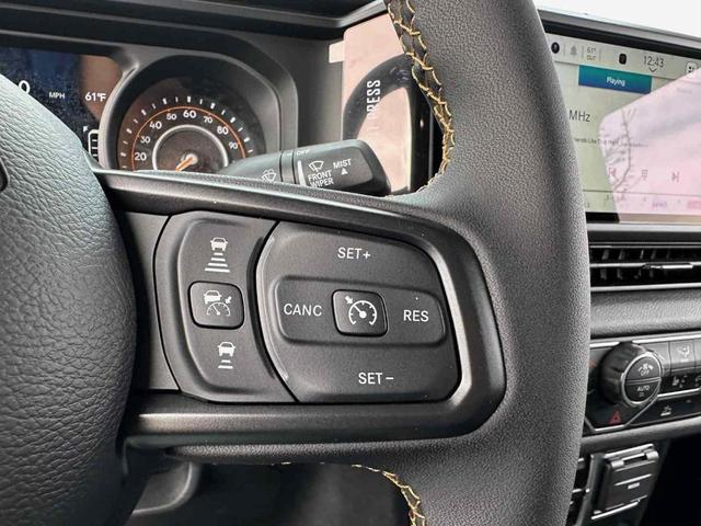 Photo of 2025 Anvil Clearcoat Jeep Gladiator