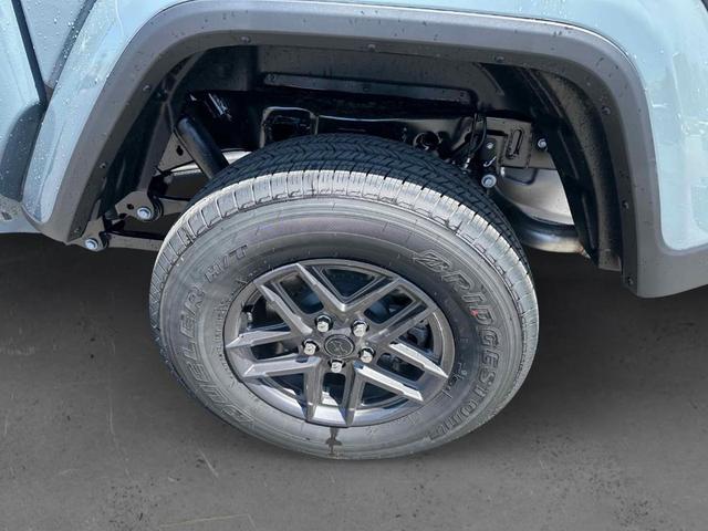 Photo of 2025 Anvil Clearcoat Jeep Gladiator
