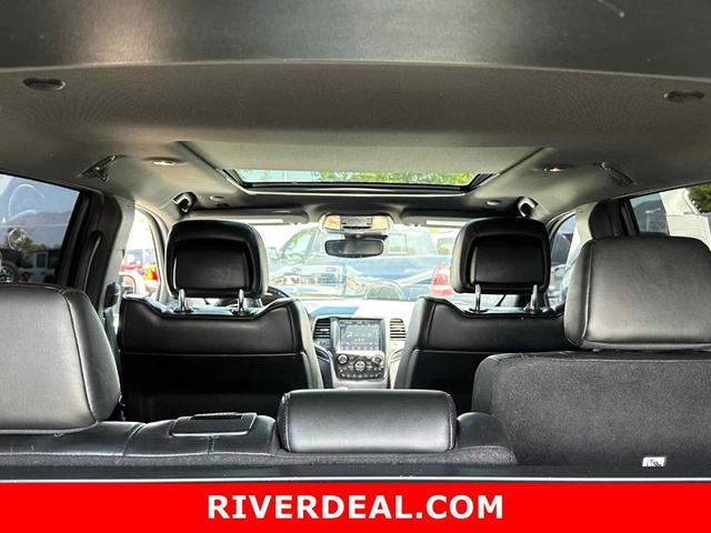 Photo of 2018 Bright White Clearcoat Jeep Grand Cherokee