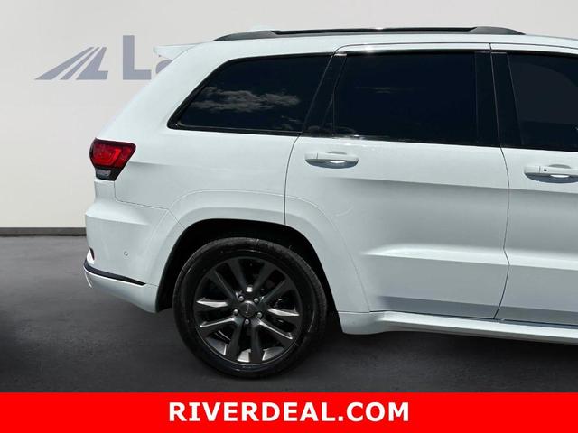 Photo of 2018 Bright White Clearcoat Jeep Grand Cherokee