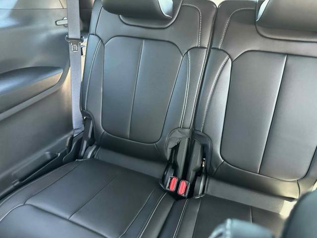 Photo of 2025 Velvet Red Pearlcoat Jeep Grand Cherokee L