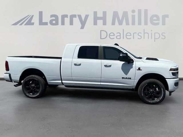 Photo of 2025 Bright White Clearcoat RAM 3500