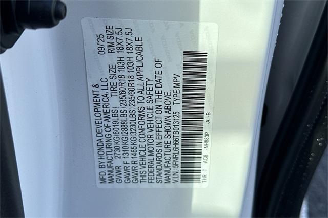 Photo of 2026 PLATINUM WHT PR Honda Odyssey