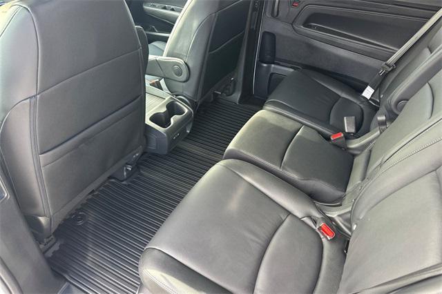Photo of 2026 PLATINUM WHT PR Honda Odyssey