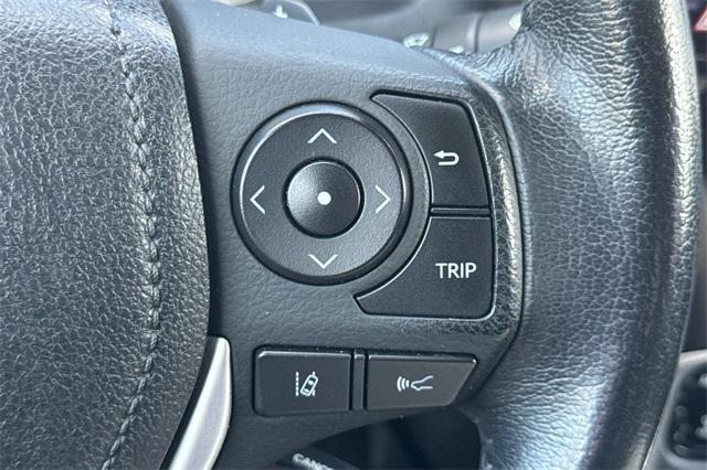 Photo of 2019 Galactic Aqua Mica Toyota Corolla