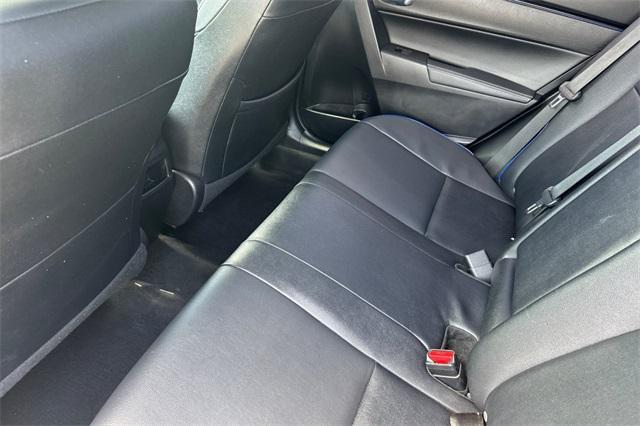 Photo of 2019 Galactic Aqua Mica Toyota Corolla