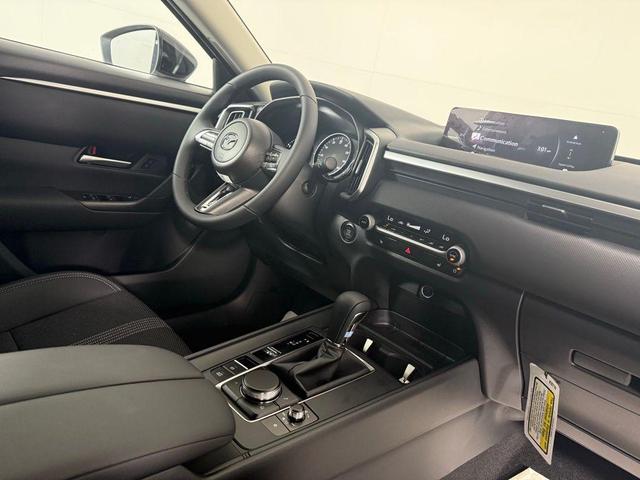 Photo of 2025 Wind Chill Pearl Mazda CX-50