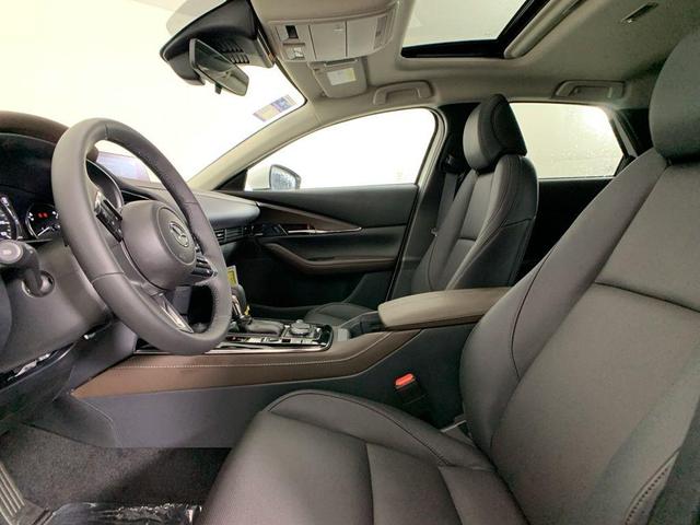 Photo of 2024 Snowflake White Pearl Mazda CX-30