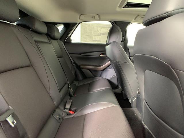 Photo of 2024 Snowflake White Pearl Mazda CX-30