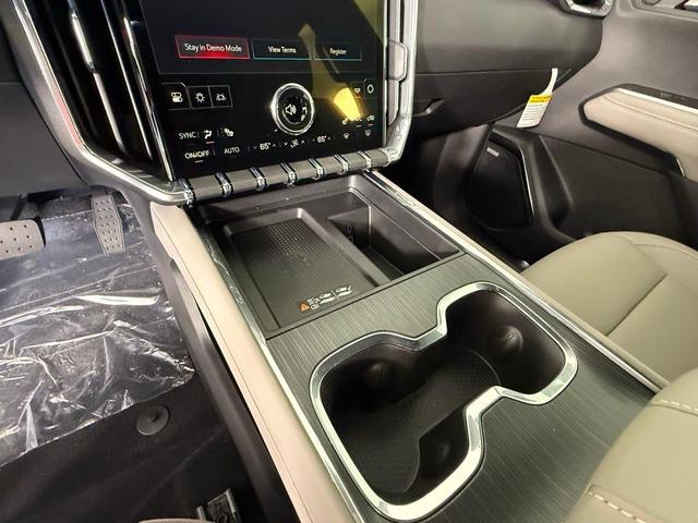 Photo of 2026 Crystal Metallic GMC Acadia
