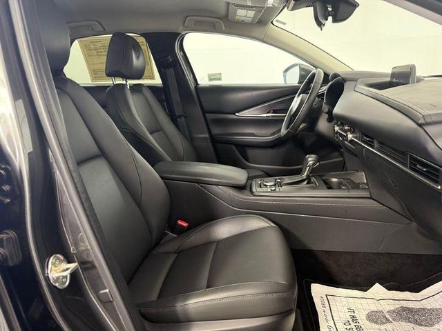Photo of 2023 Machine Gray Metallic Mazda CX-30