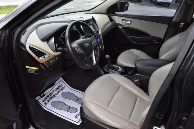 Photo of 2013 Twilight Black Hyundai SANTA FE