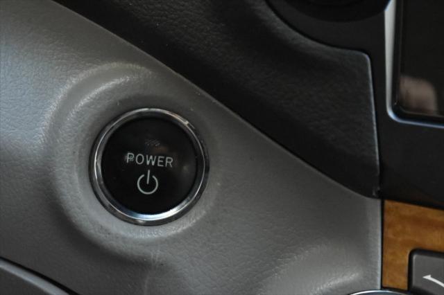 Photo of 2008 Classic Silver Metallic Toyota Highlander Hybrid
