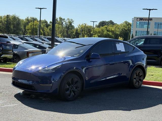 Photo of 2024 Deep Blue Metallic Tesla Model Y